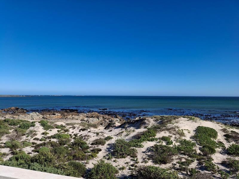 6 Bedroom Property for Sale in Duyker Eiland Western Cape